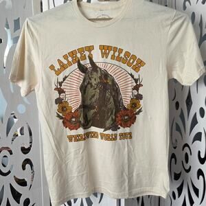 Lainey Wilson Whirlwind World Tour T-Shirt Large White Country Music Concert Tee